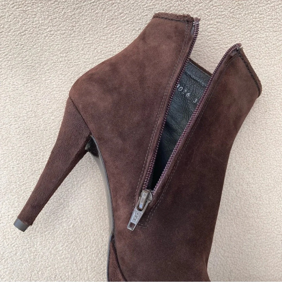 Pedro Garcia Brown Suede Heeled Ankle Booties/Boots-Women’s 7.5-Classic-Formal - Picture 9 of 11
